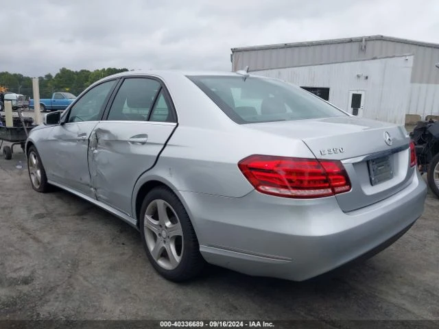 Mercedes-Benz E 350 4MATIC/E 350 SPORT, снимка 3 - Автомобили и джипове - 47533846