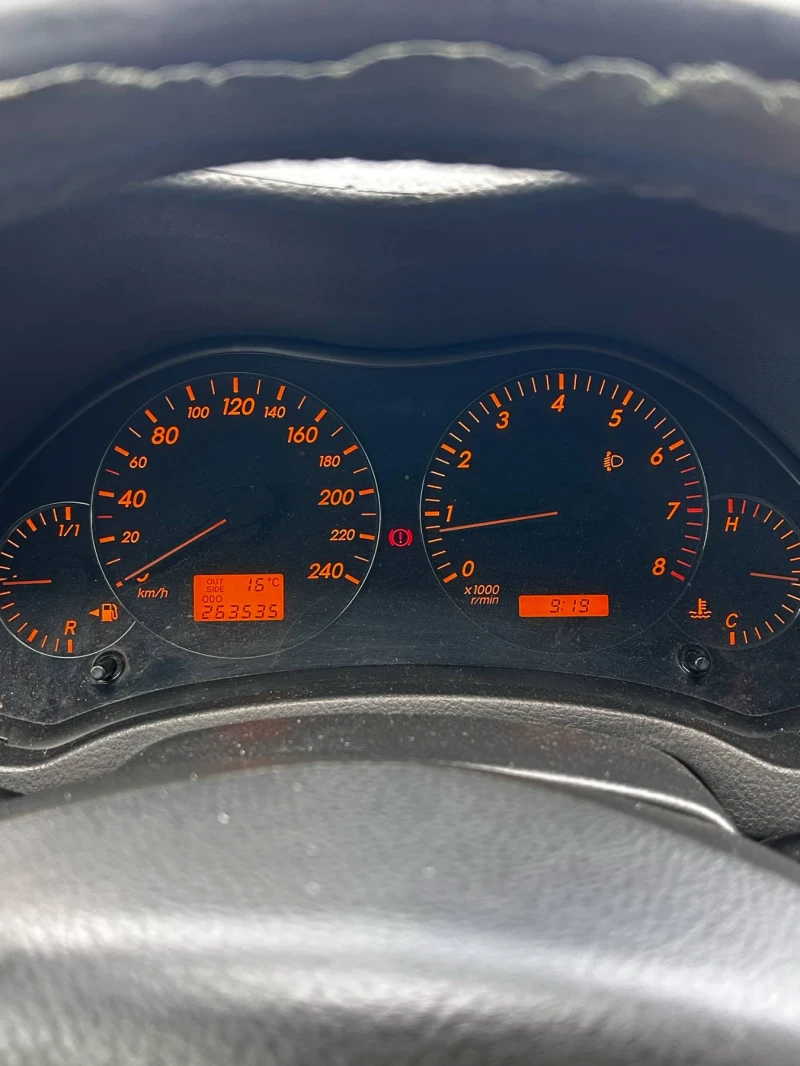 Toyota Avensis 2.0 VVTI - 6100 лв. - 86733325 | Car24.bg