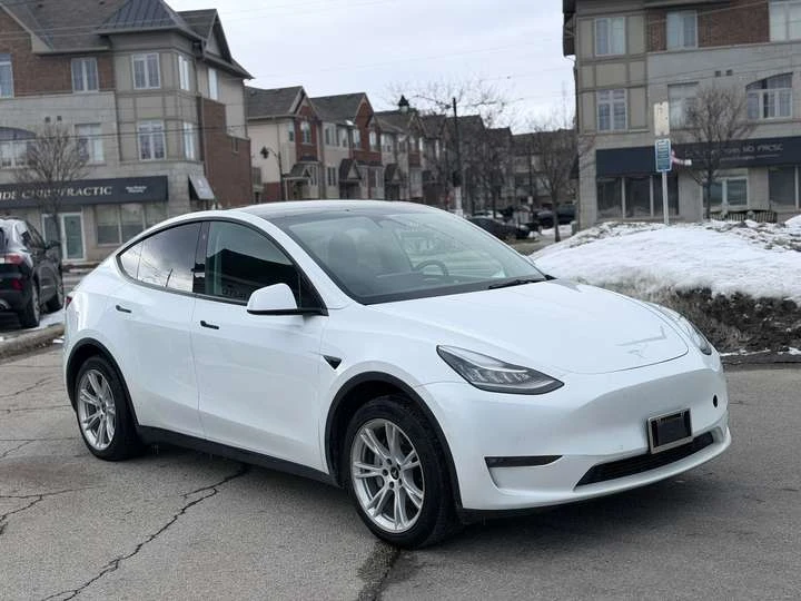 Tesla Model Y Long Range, снимка 2 - Автомобили и джипове - 53715451