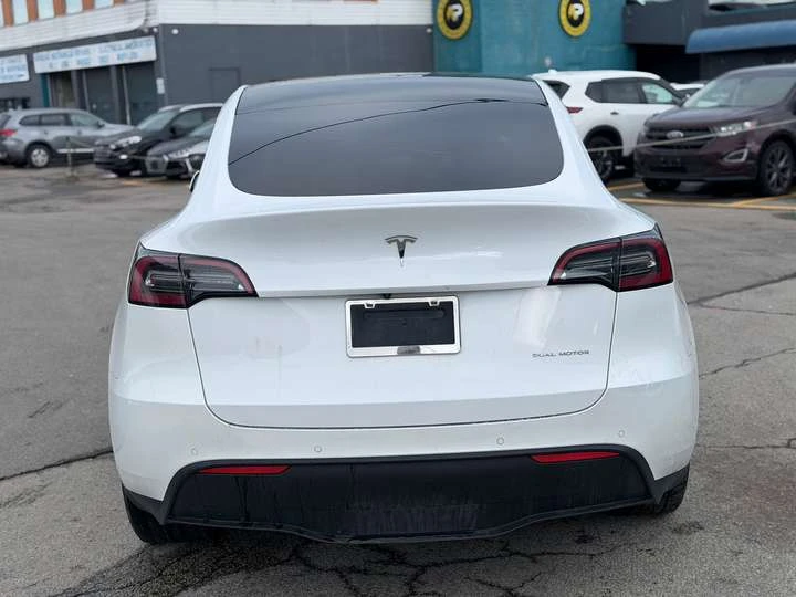 Tesla Model Y Long Range, снимка 4 - Автомобили и джипове - 53715451