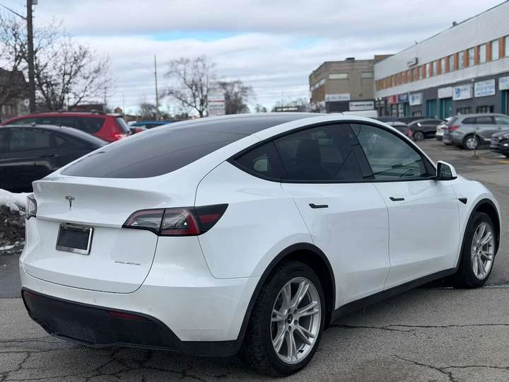 Tesla Model Y Long Range, снимка 7 - Автомобили и джипове - 53715451