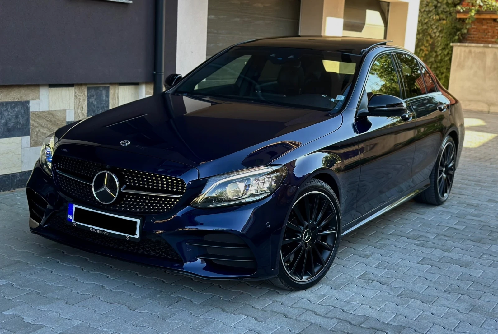 Mercedes-Benz C 300 FULL* AMG* 4MATIC* BURMESTER* NIGHT PACKAGE , снимка 1