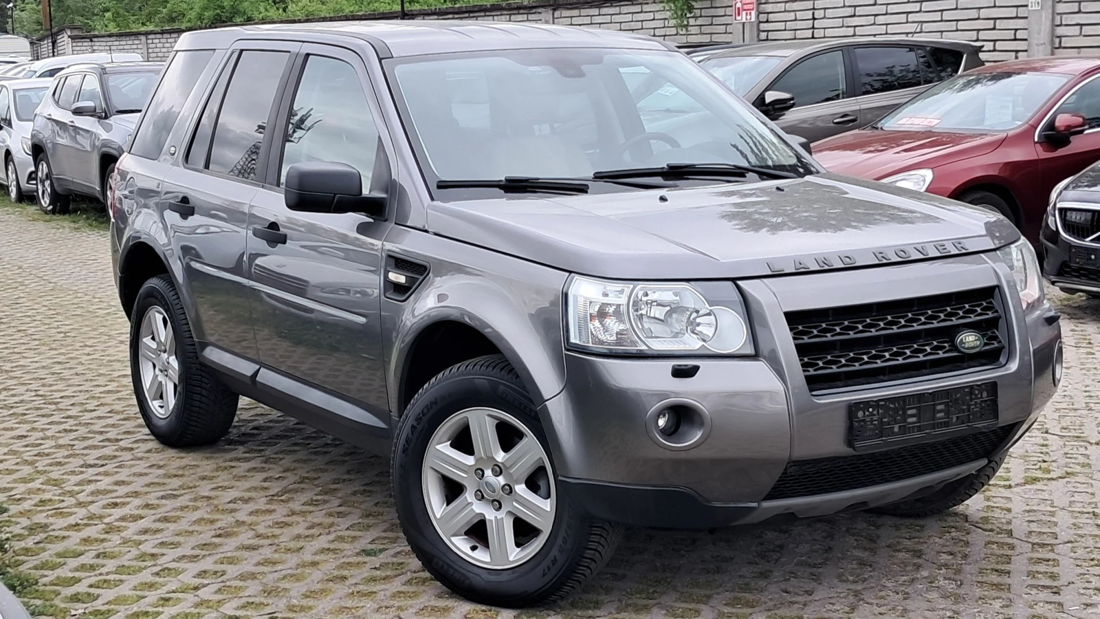 Land Rover Freelander FULL 4Х4 РЕАЛ КМ ИЗКЛЮЧИТЕЛЕН СЕРВИЗ КНИЖКА УНИКАТ, снимка 2 - Автомобили и джипове - 14509389
