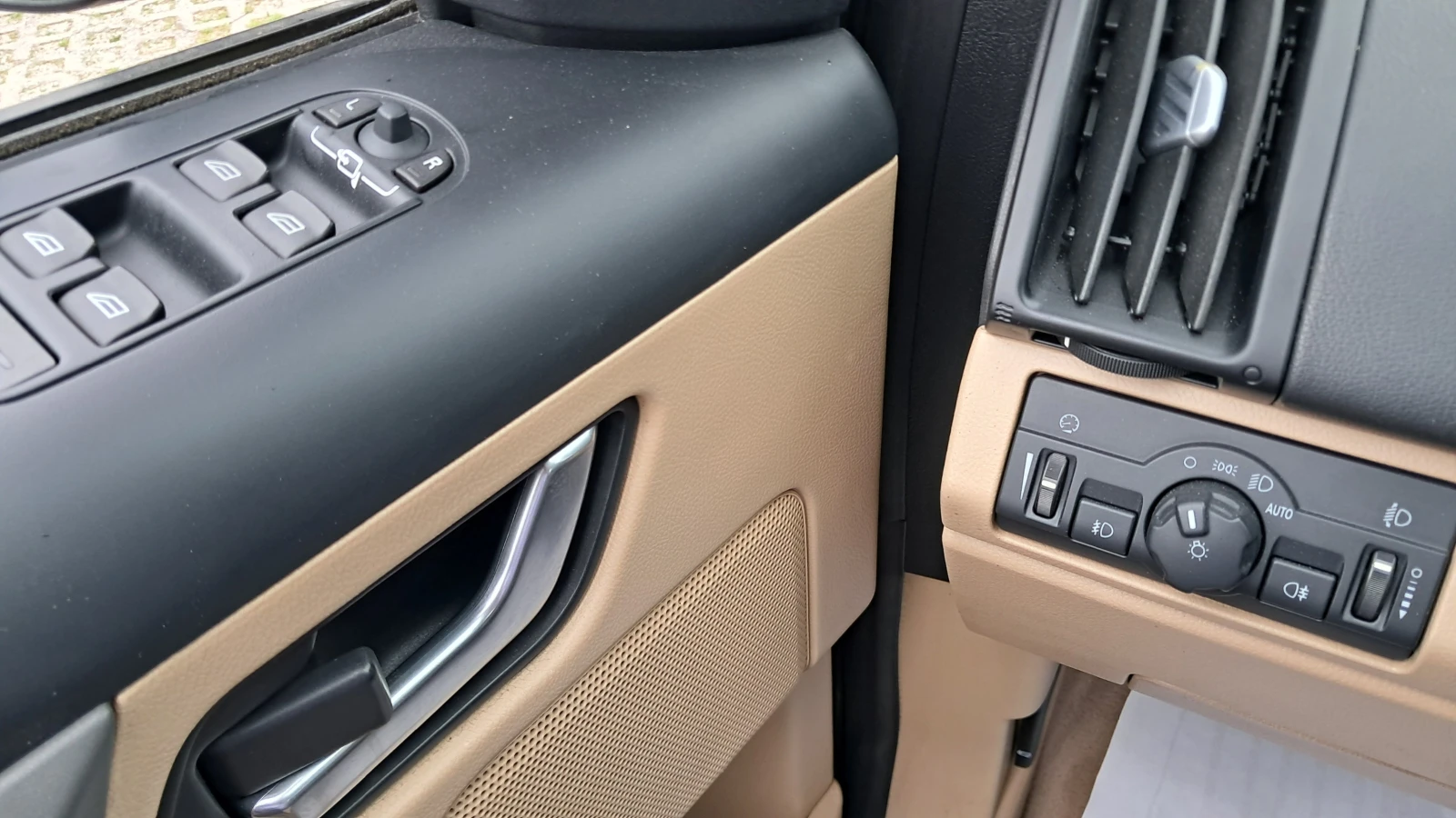 Land Rover Freelander FULL 4Х4 РЕАЛ КМ ИЗКЛЮЧИТЕЛЕН СЕРВИЗ КНИЖКА УНИКАТ, снимка 13 - Автомобили и джипове - 14509389
