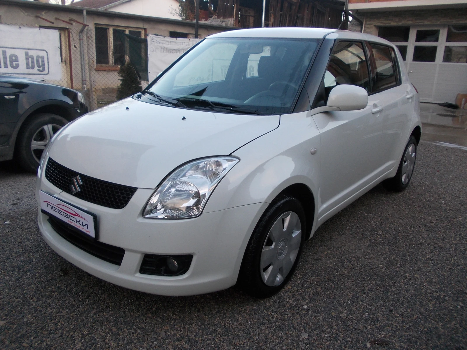 Suzuki Swift 1.3i-4x4-клима - изображение 3