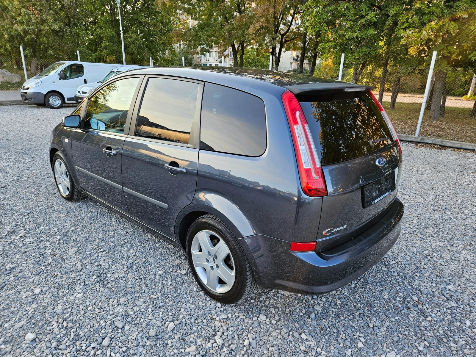 Ford C-max 1.6 TDCI 90кс.FACELIFT - изображение 5