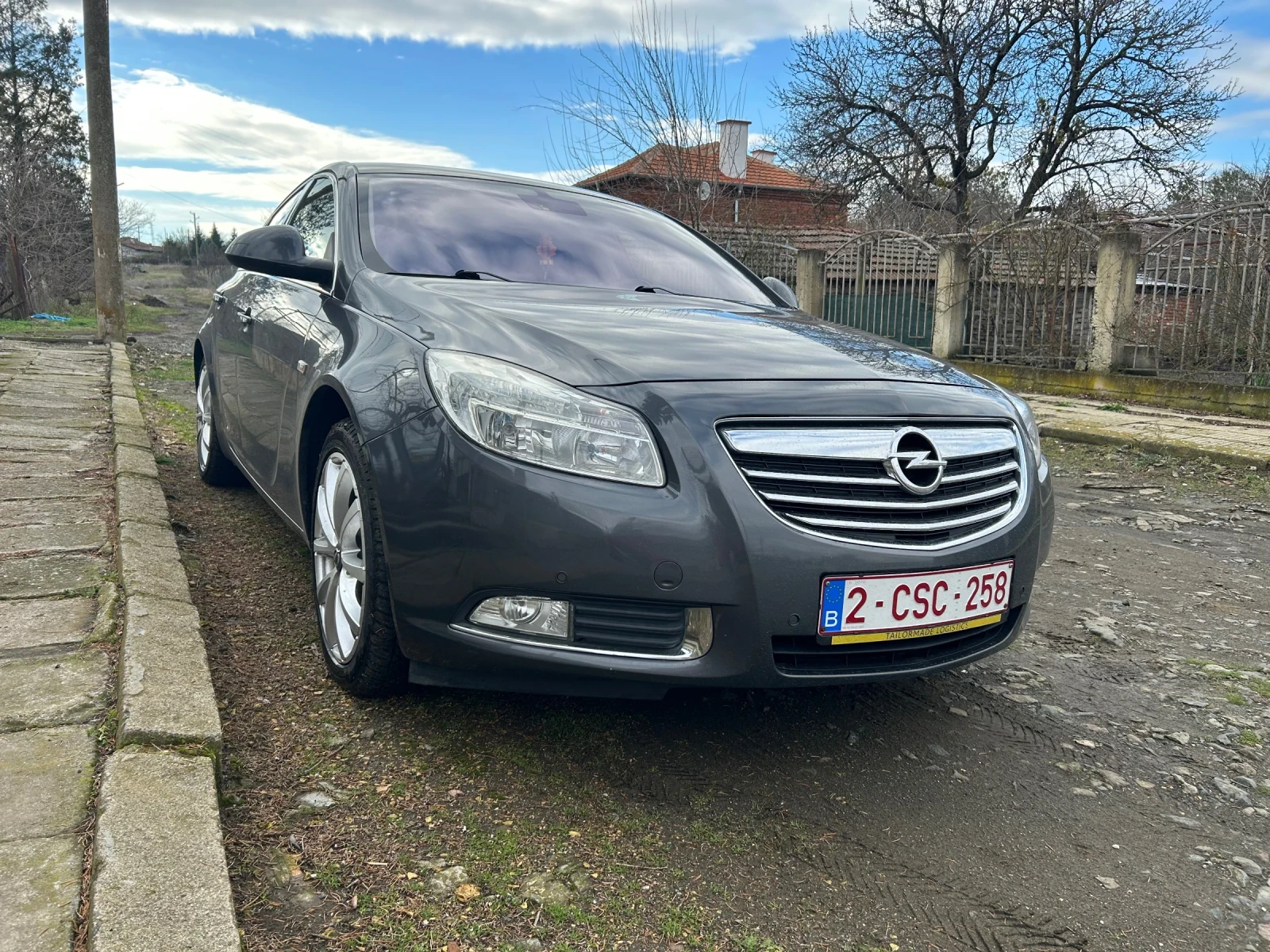 Opel Insignia  - изображение 2