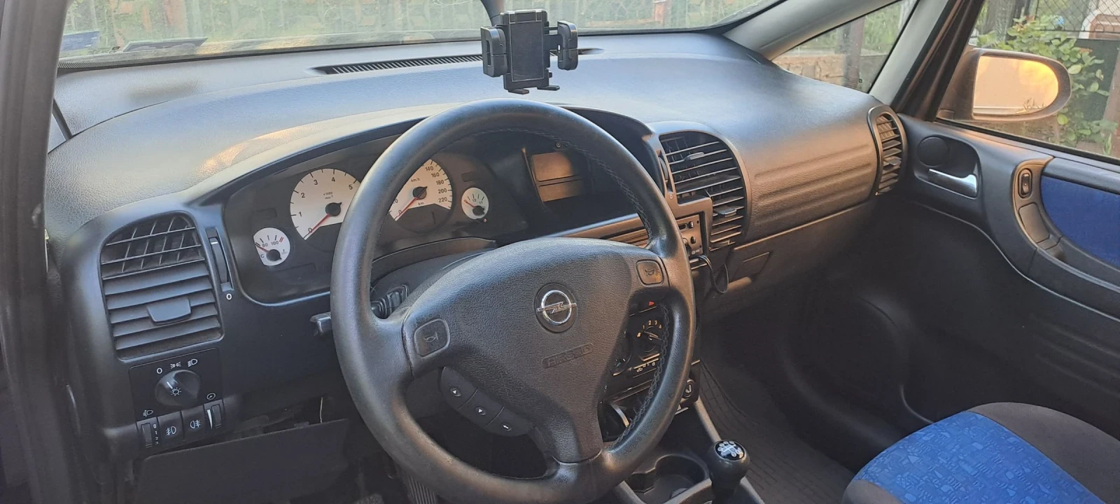 Opel Zafira 1.8 - изображение 5