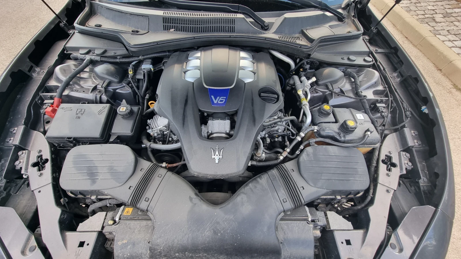 Maserati Ghibli 3.0 bi turbo Q4 | Mobile.bg   17