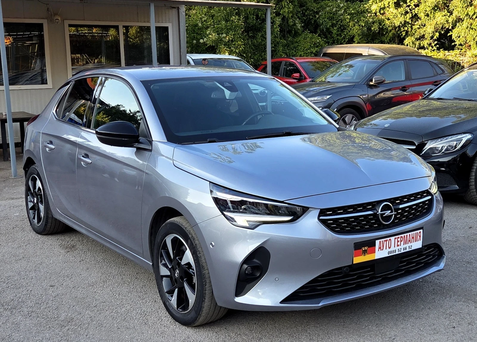 Opel Corsa 50KWh/LED/Navi/Kamera - изображение 2