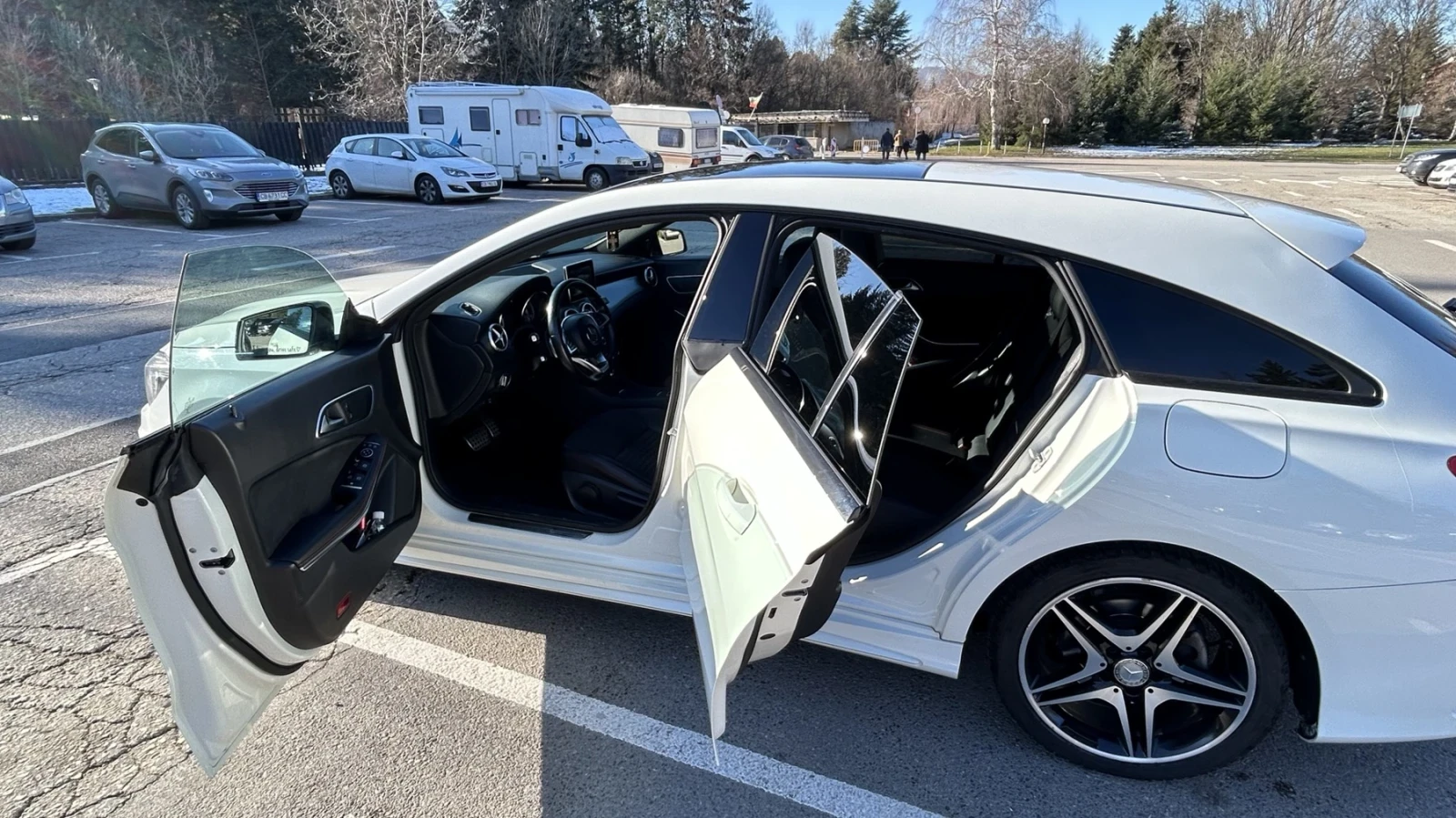 Mercedes-Benz CLA 200  - изображение 8