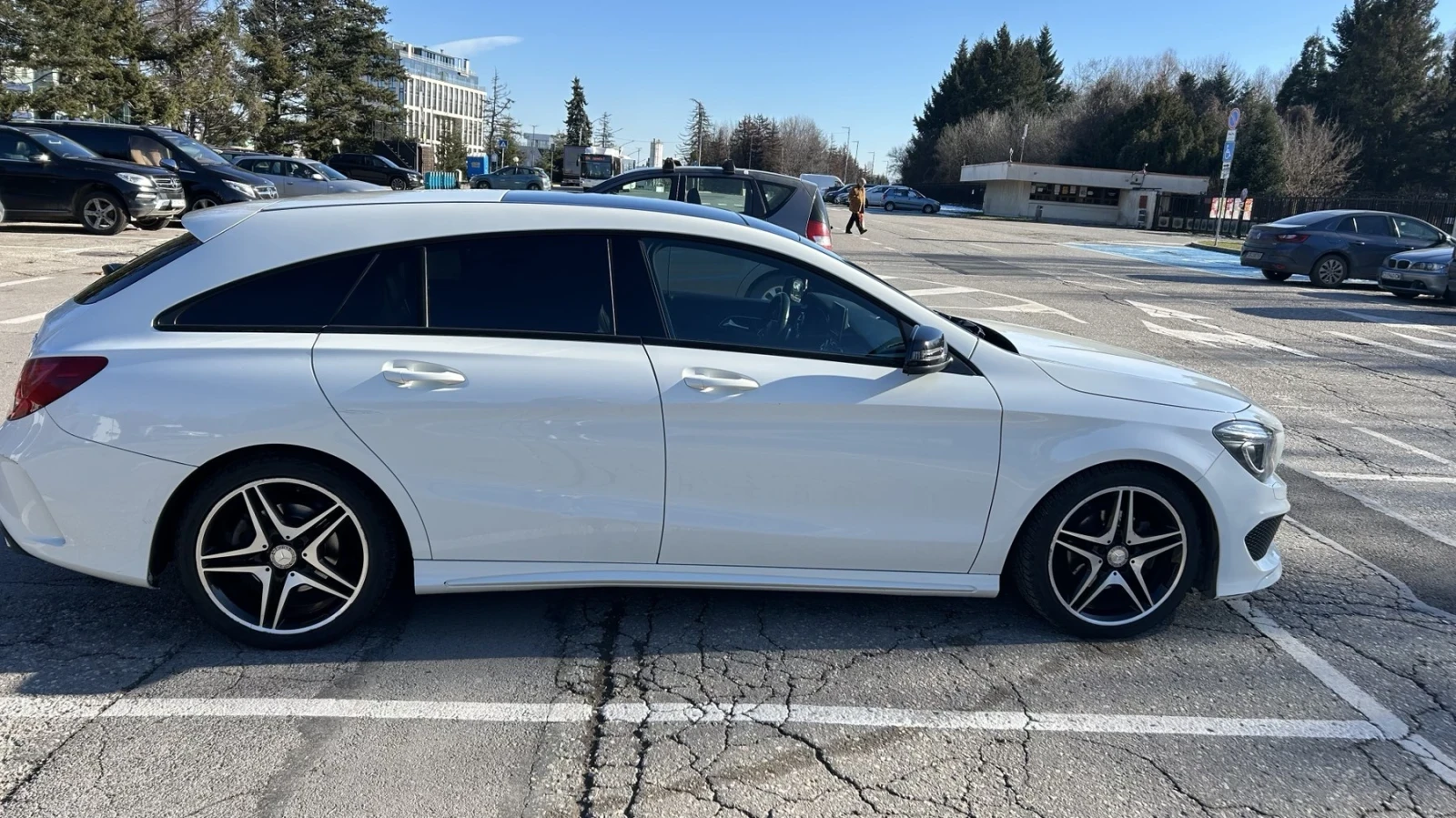 Mercedes-Benz CLA 200  - изображение 5