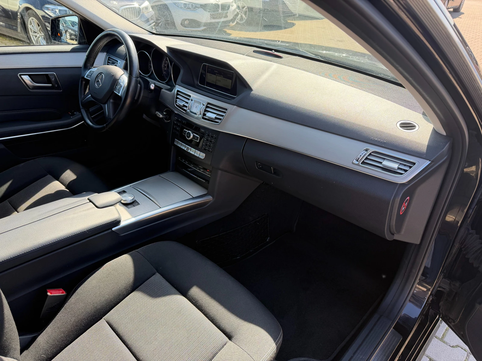 Mercedes-Benz E 250 CDI AVTOMAT/NAVI EURO 5, снимка 11 - Автомобили и джипове - 53769413