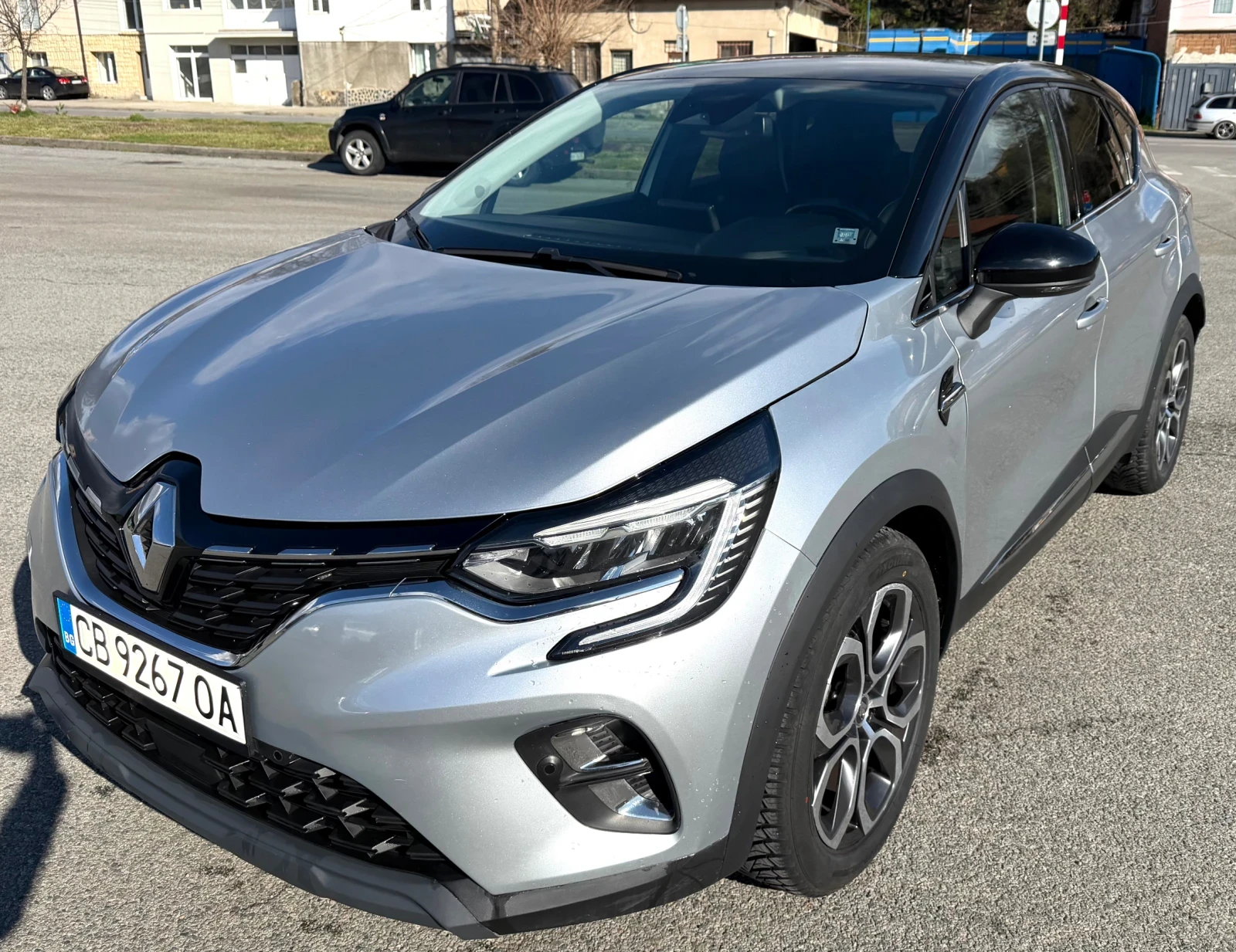 Renault Captur 1.3 TCE DIGITAL Автоматик