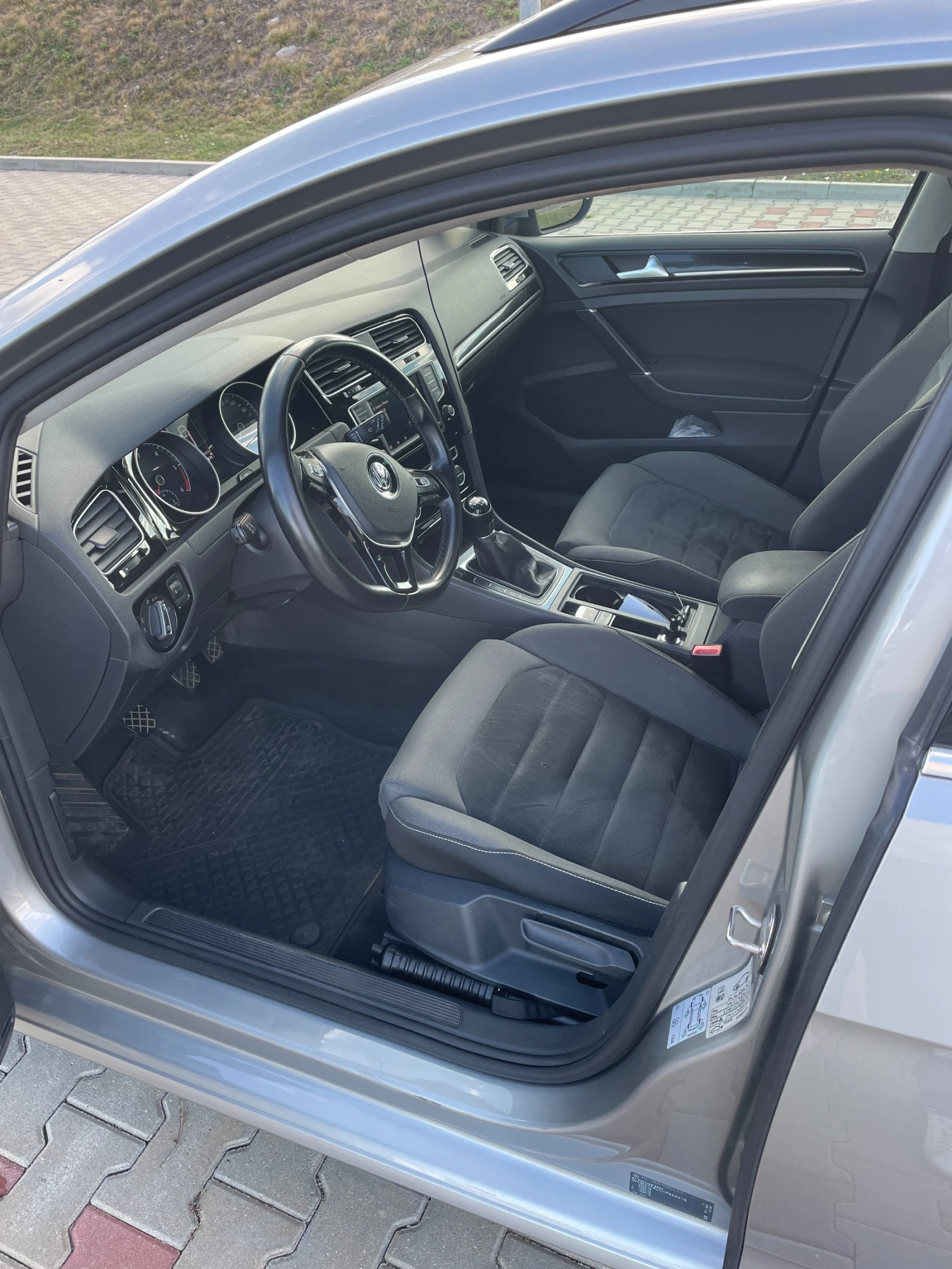 VW Golf Variant 7 4motion, снимка 9 - Автомобили и джипове - 54155212