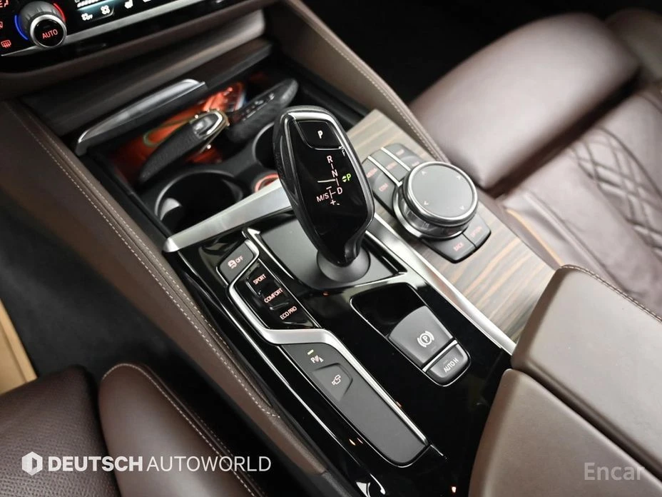 BMW 530, снимка 9 - Автомобили и джипове - 54252105