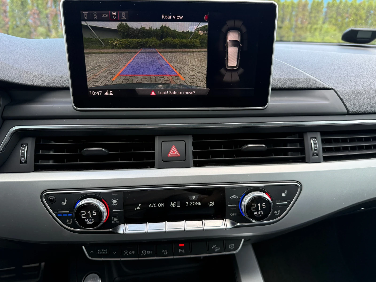 Audi A4 Allroad 3.0 TDI 272 hp 360 kamera Bang & Olufusen panorama, снимка 12 - Автомобили и джипове - 54284548