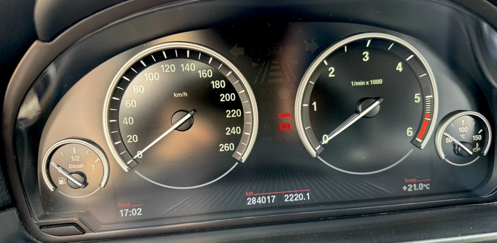 BMW 520, снимка 7 - Автомобили и джипове - 54665726