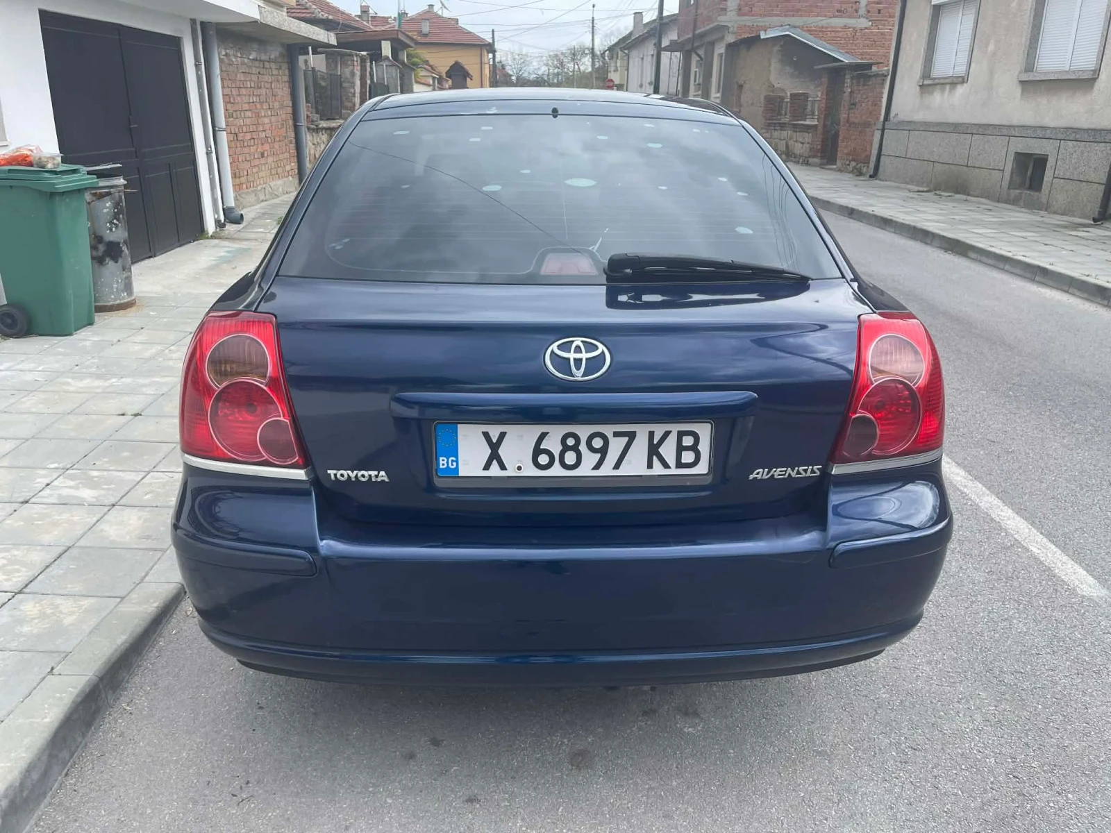 Toyota Avensis, снимка 4 - Автомобили и джипове - 54401324