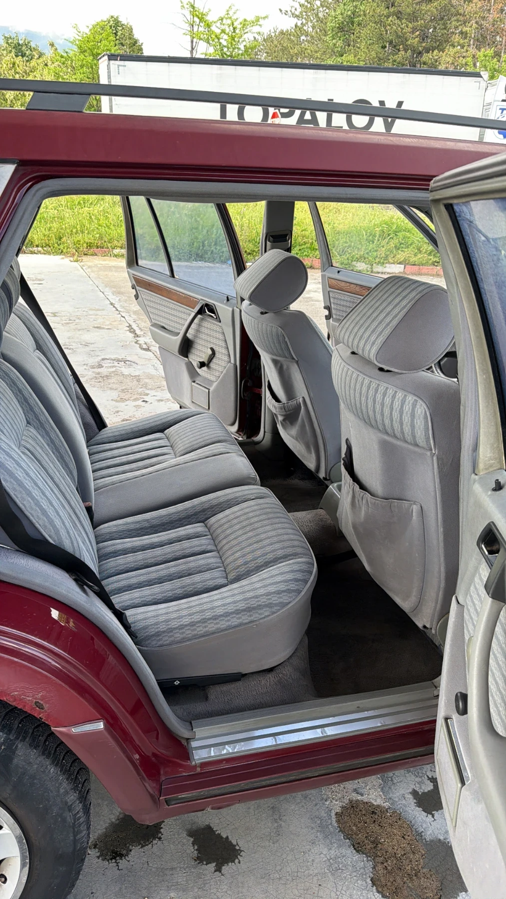 Mercedes-Benz 124 W124 250D, снимка 7 - Автомобили и джипове - 54656297