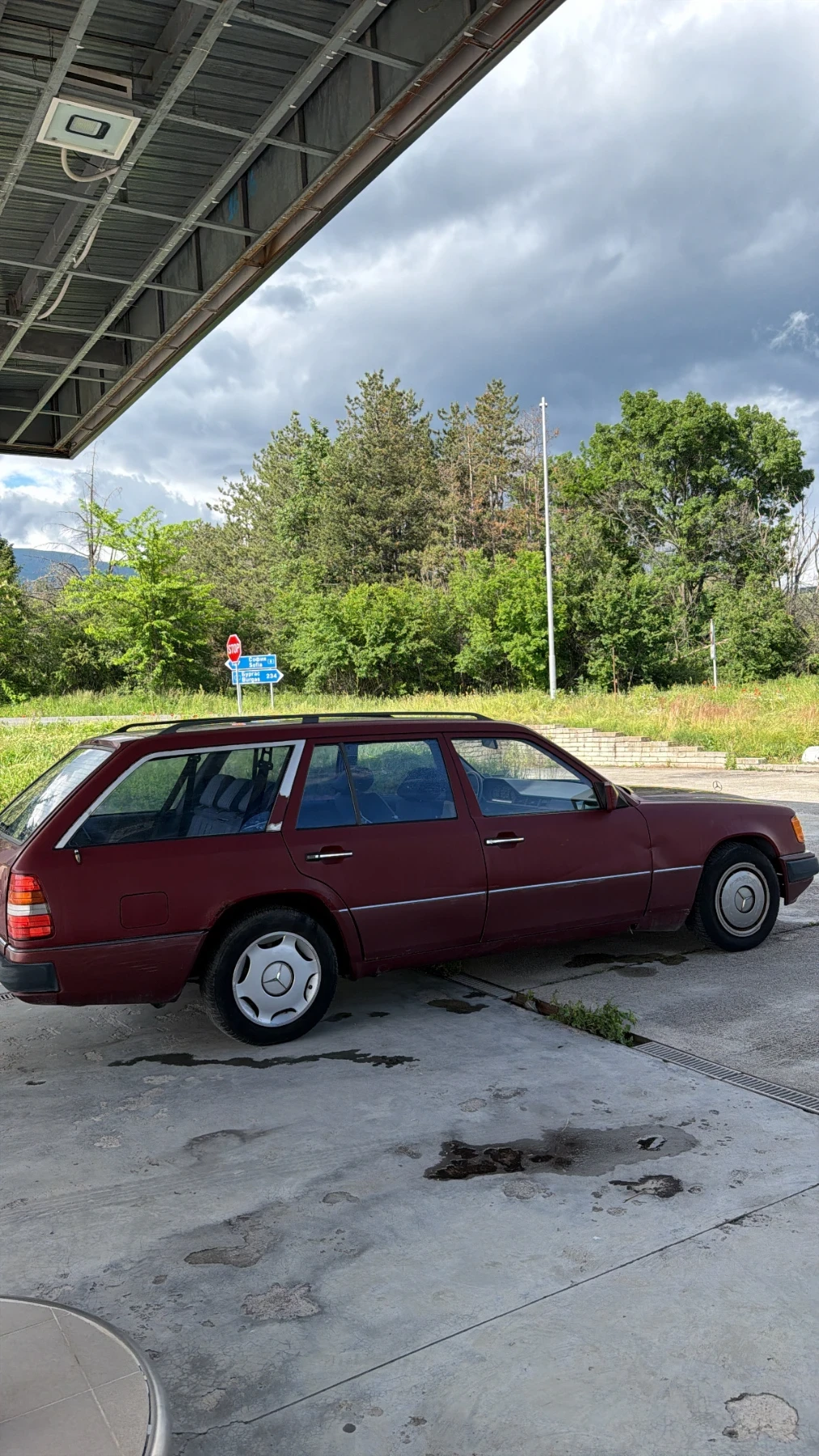 Mercedes-Benz 124 W124 250D, снимка 4 - Автомобили и джипове - 54656297