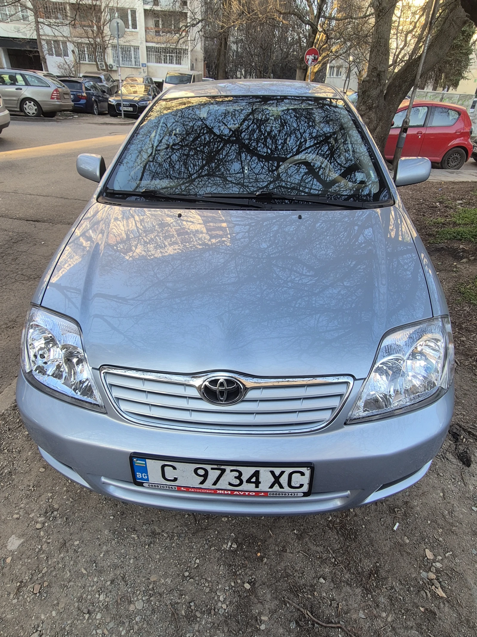 Toyota Corolla Бензин / ГАЗ, снимка 2 - Автомобили и джипове - 54766911