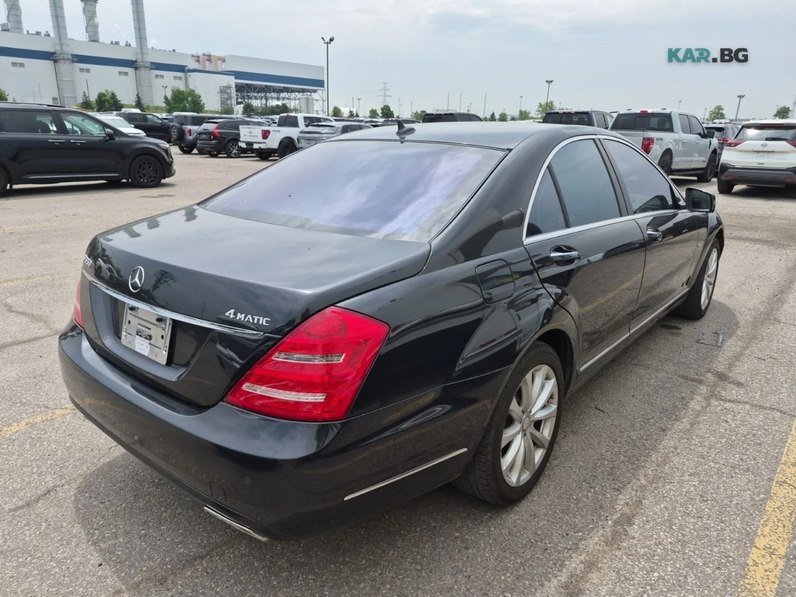 Mercedes-Benz S 550 4MATIC Автокредит Цена до България, снимка 3 - Автомобили и джипове - 54881164