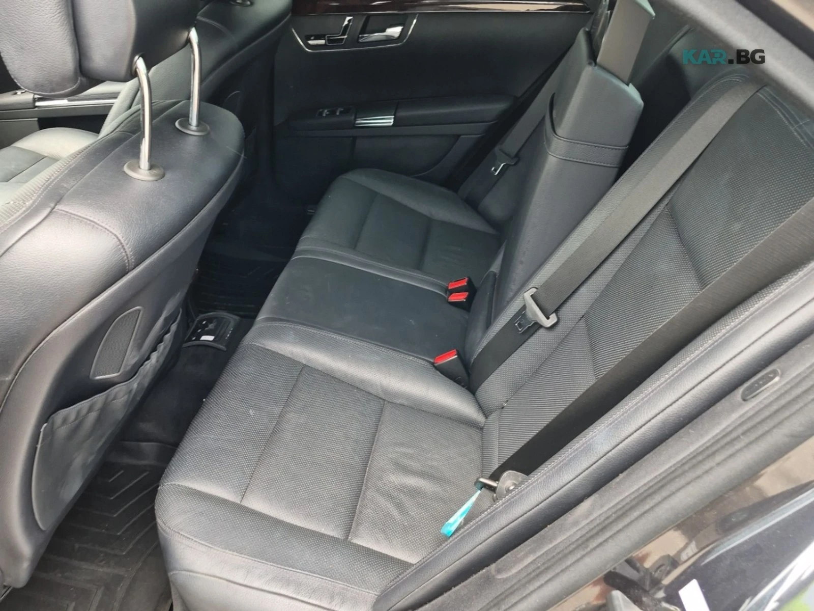 Mercedes-Benz S 550 4MATIC Автокредит Цена до България, снимка 9 - Автомобили и джипове - 54881164