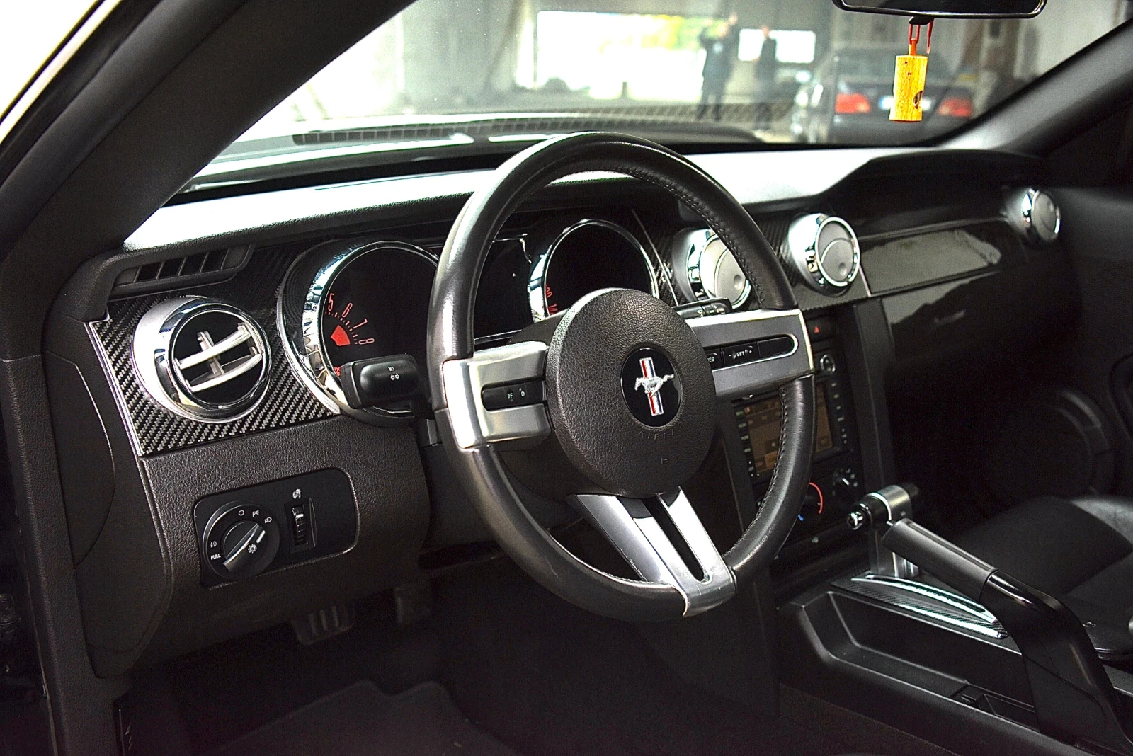 Ford Mustang GT, снимка 13 - Автомобили и джипове - 55221585