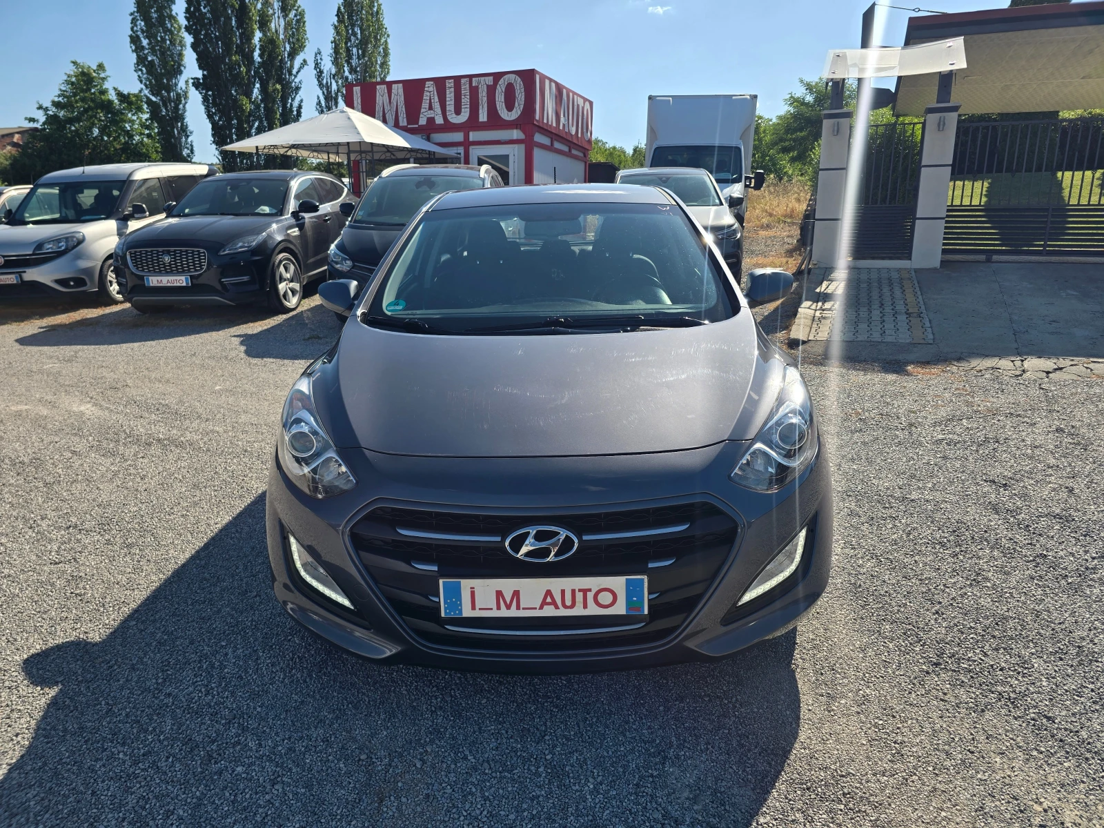 Hyundai I30 1.6i-135k.c-EURO6, снимка 2 - Автомобили и джипове - 55234686