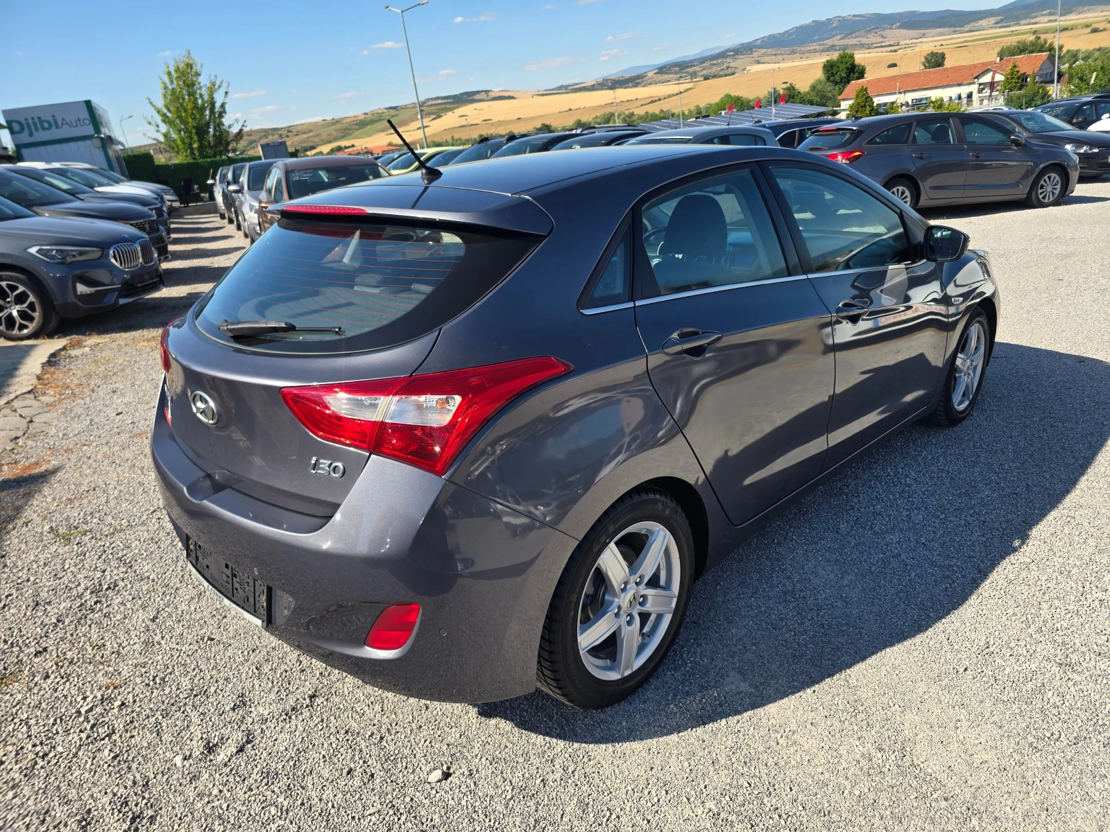 Hyundai I30 1.6i-135k.c-EURO6, снимка 5 - Автомобили и джипове - 55234686