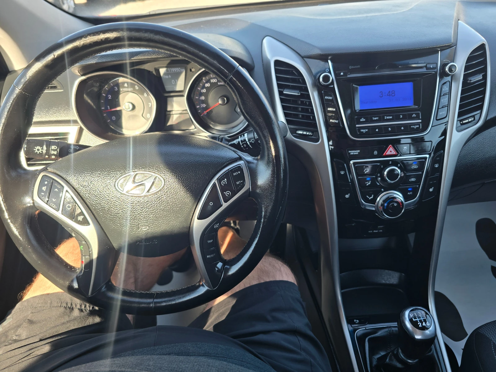 Hyundai I30 1.6i-135k.c-EURO6, снимка 13 - Автомобили и джипове - 55234686