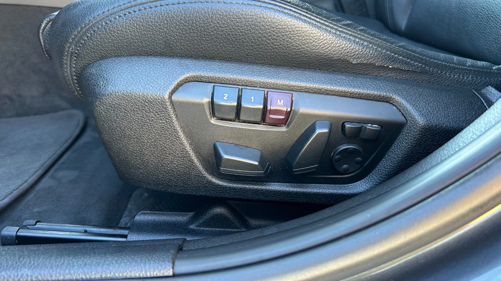 BMW 320 d Sport, снимка 11 - Автомобили и джипове - 55273398
