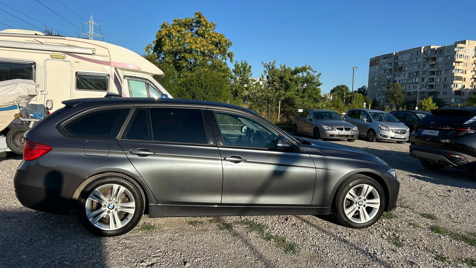 BMW 320 d Sport, снимка 4 - Автомобили и джипове - 55273398