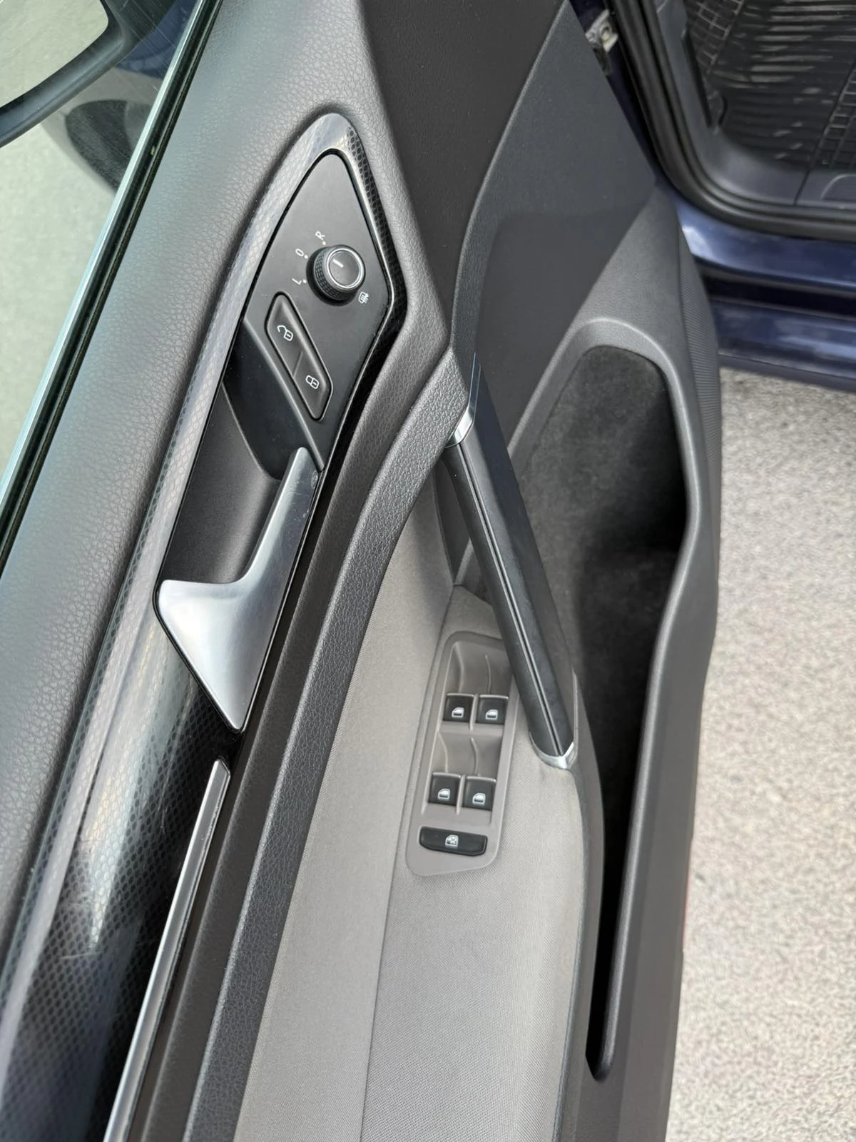 VW Golf Variant 1.4TSI/122HP/DSG, снимка 13 - Автомобили и джипове - 55315258