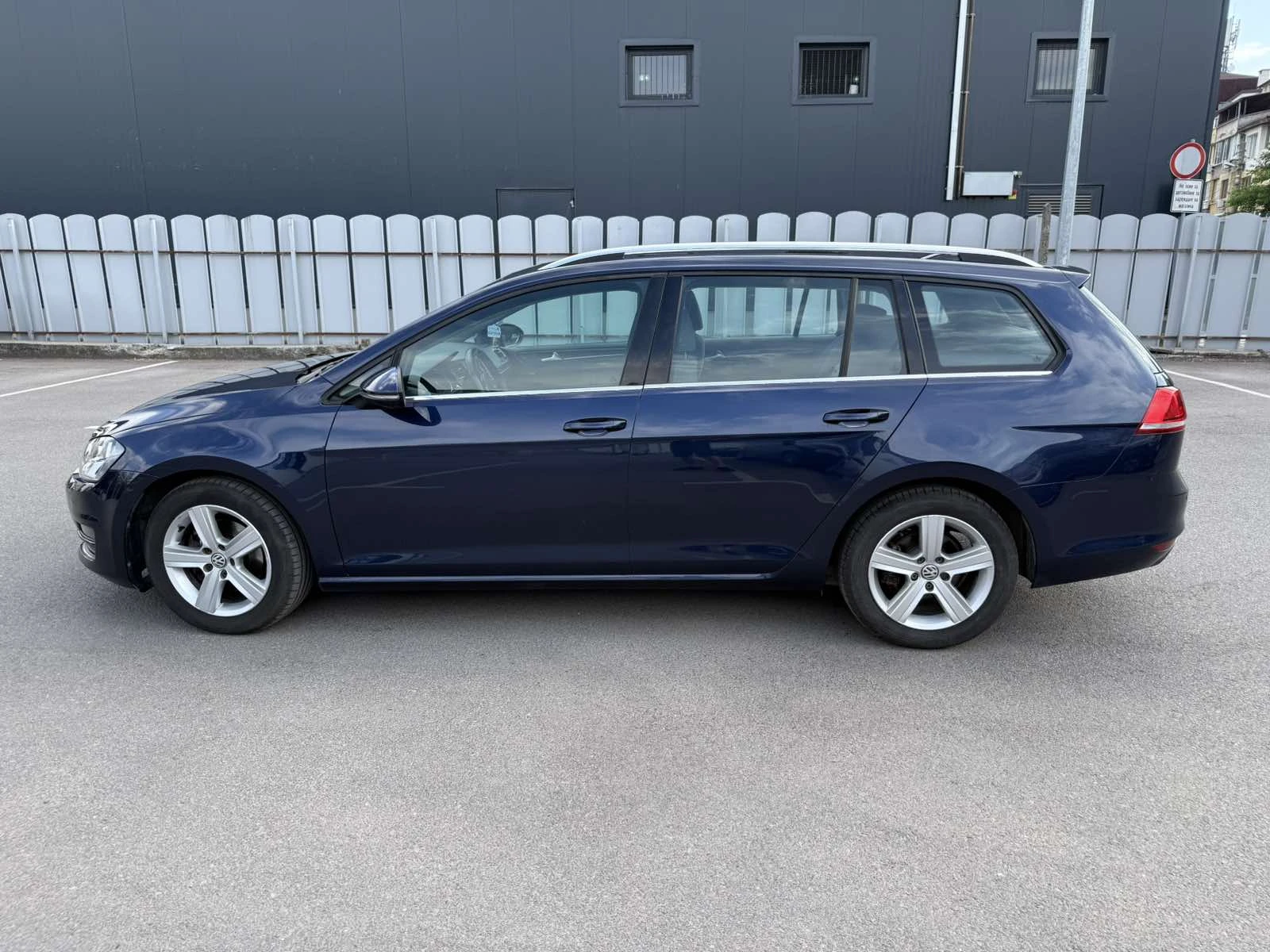 VW Golf Variant 1.4TSI/122HP/DSG, снимка 6 - Автомобили и джипове - 55315258