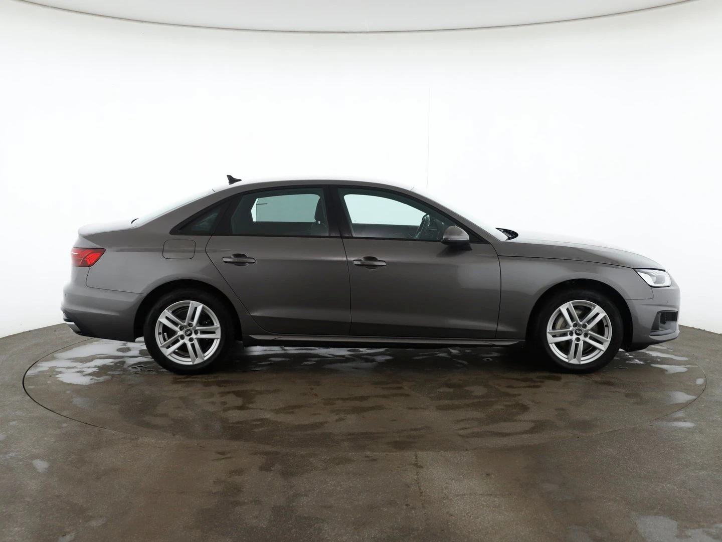 Audi A4 | Mobile.bg � ����������� 2