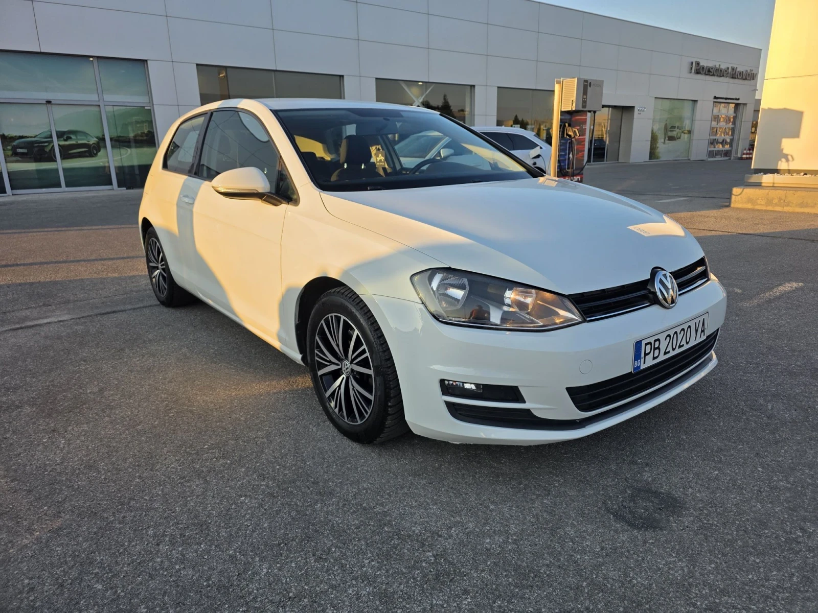 VW Golf, снимка 9 - Автомобили и джипове - 55742984