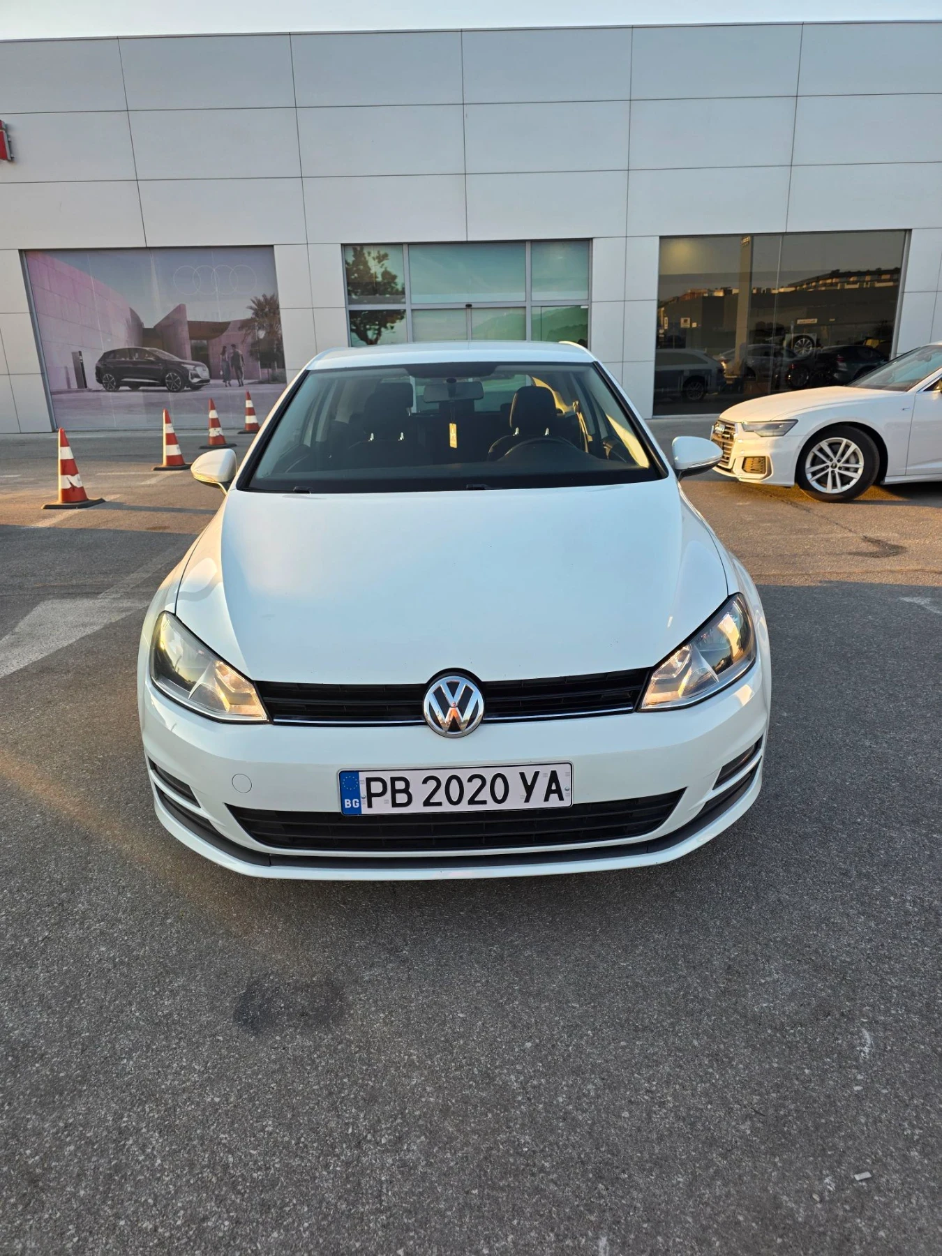 VW Golf, снимка 2 - Автомобили и джипове - 55742984