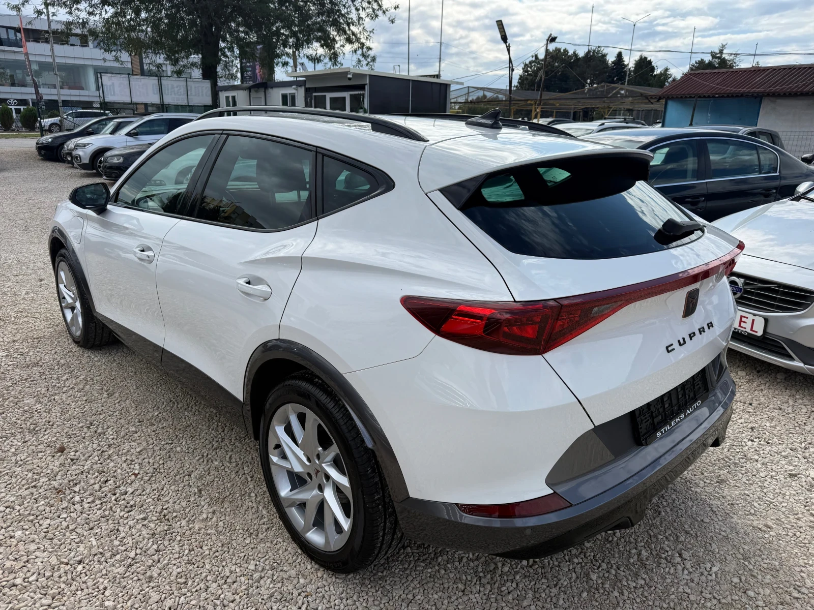 Cupra Formentor Бензин-Плугин, снимка 5 - Автомобили и джипове - 56259858
