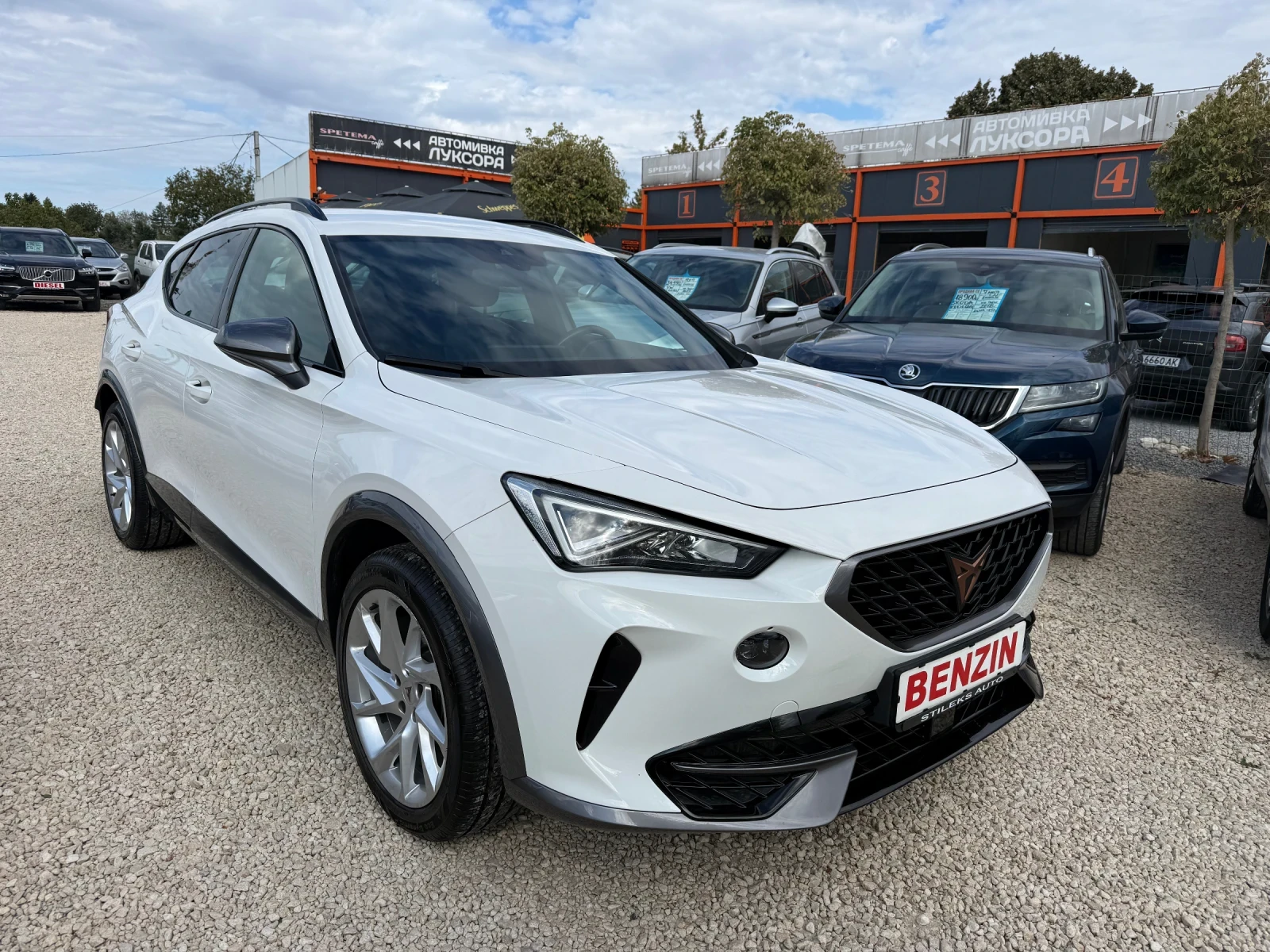 Cupra Formentor Бензин-Плугин, снимка 2 - Автомобили и джипове - 56259858