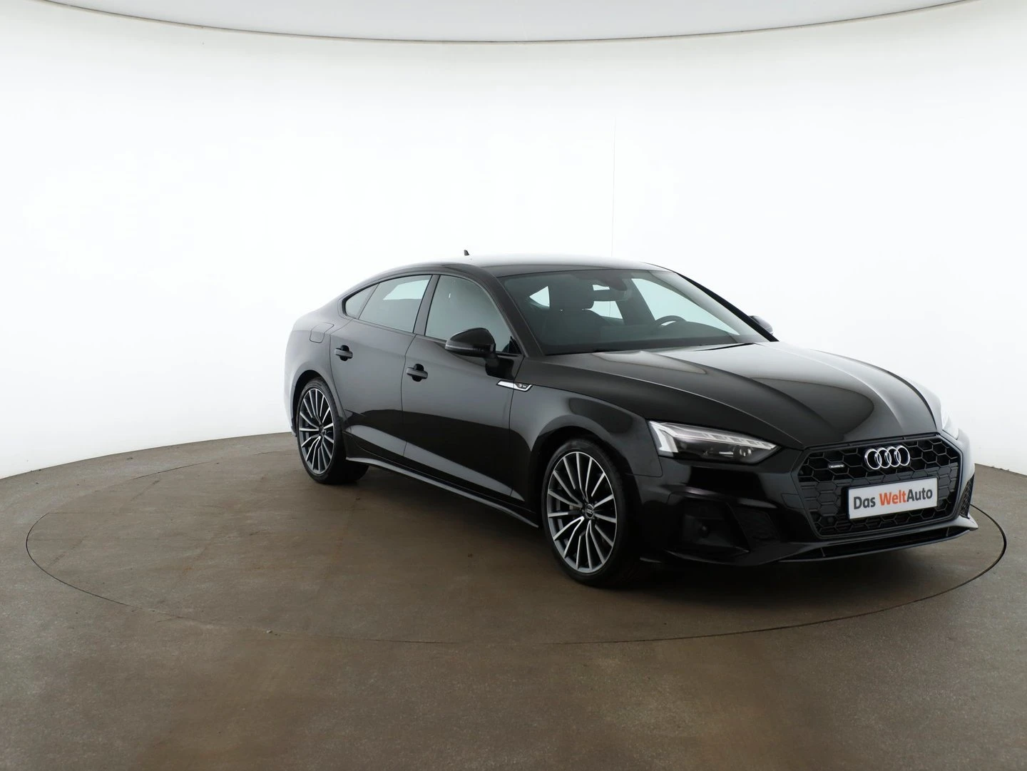 Audi A5, снимка 2 - Автомобили и джипове - 56420888