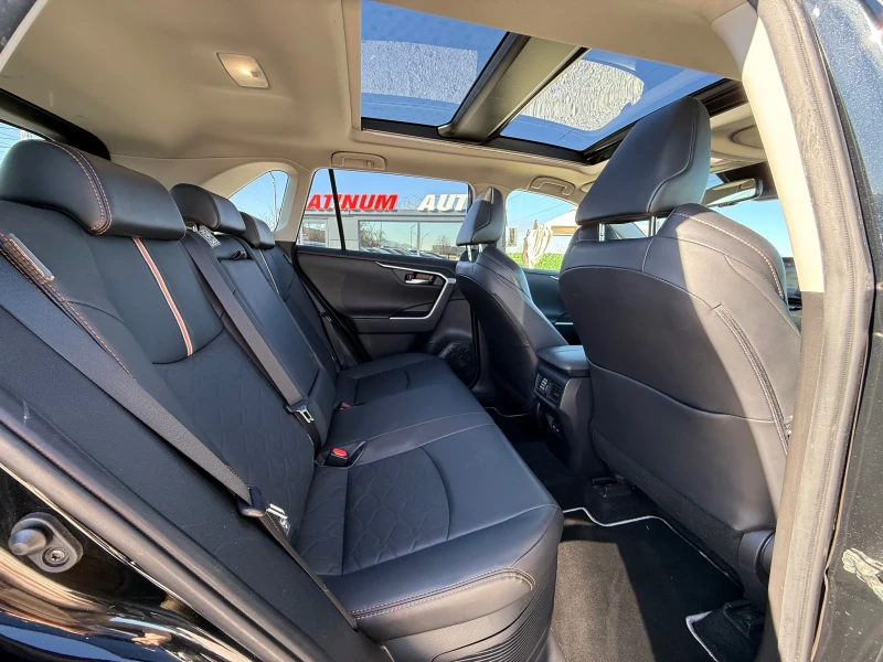 Toyota Rav4 2.5 Adventure, 4x4 Panorama, JBL, , снимка 11 - Автомобили и джипове - 52616084