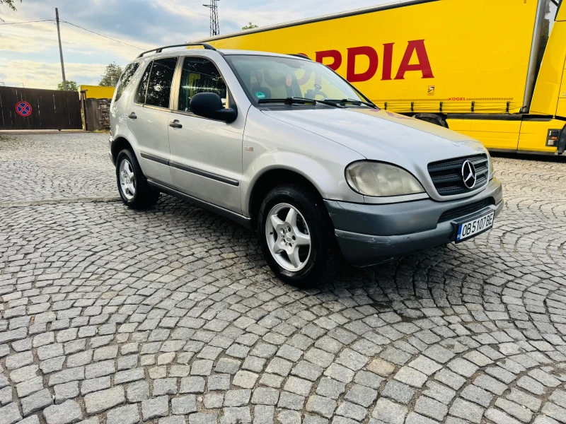 Mercedes-Benz ML 270 2.700, снимка 5 - Автомобили и джипове - 52851594