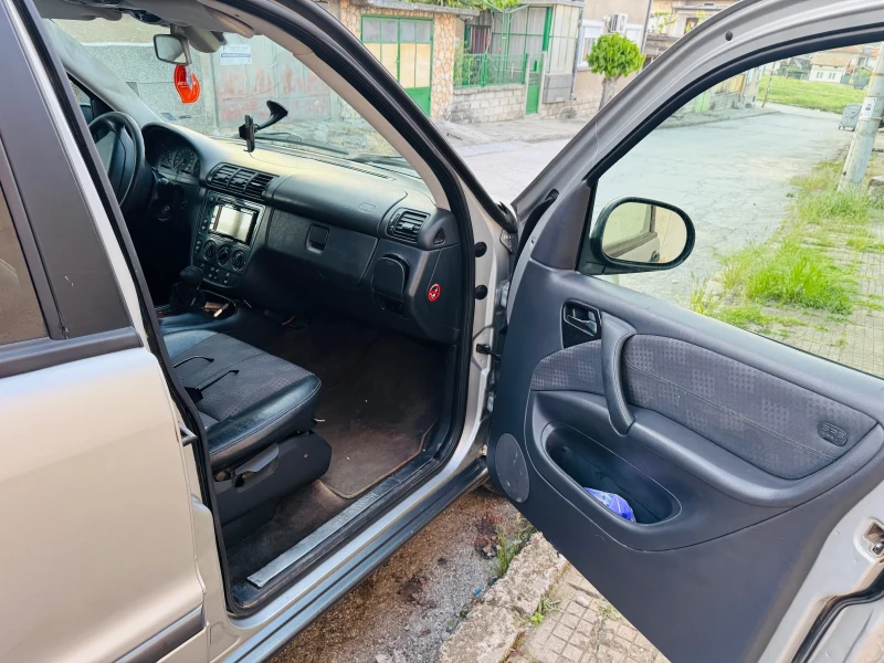Mercedes-Benz ML 270 2.700, снимка 11 - Автомобили и джипове - 52851594