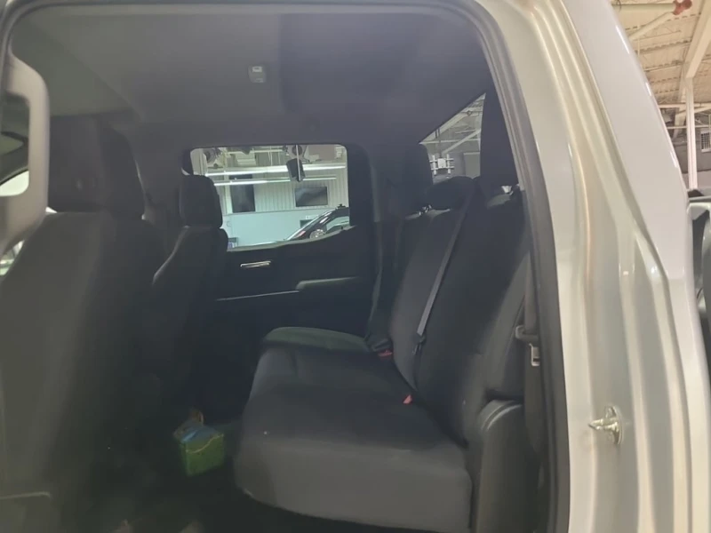 Gmc Sierra * CREW CAB STD BED * CARFAX * БЕЗ ПЪРВОНАЧАЛНА ВНО, снимка 12 - Автомобили и джипове - 52996254