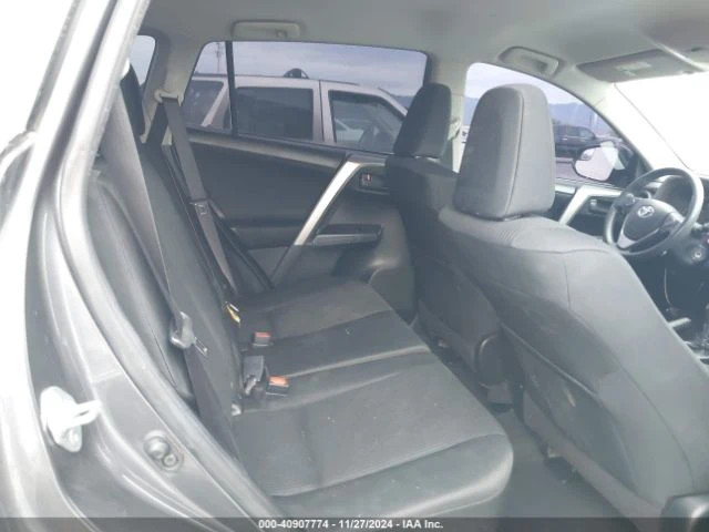 Toyota Rav4 2016 TOYOTA RAV4 LE, снимка 11 - Автомобили и джипове - 48217275