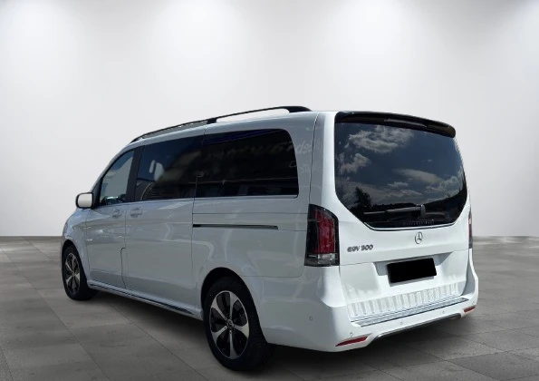 Mercedes-Benz EQV 300 Long = Avantgarde = Гаранция - изображение 2
