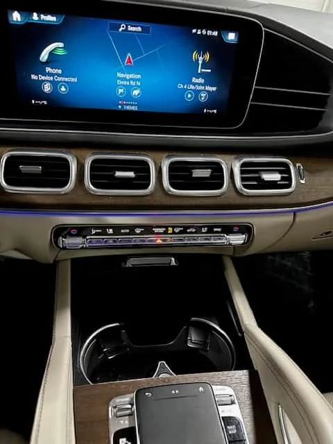 Mercedes-Benz GLS 450 AMG Night Pack/PANO/ОБДУХВАНЕ/360/ГУМИ+ ДЖАНТИ, снимка 14 - Автомобили и джипове - 53651346