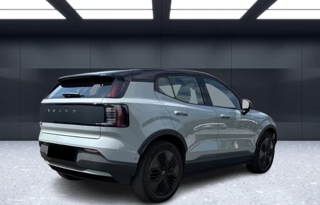 Volvo EX30 Cross Country = Performance = Гаранция, снимка 3 - Автомобили и джипове - 55752560